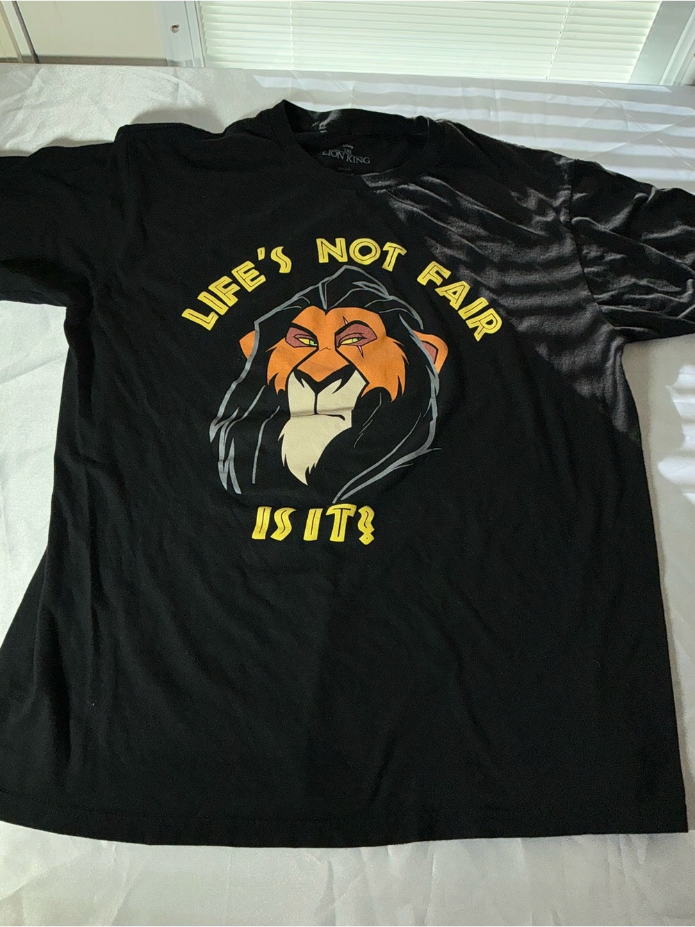 Disney Men’s Lion King Scar Life's Not Fair is It? T-Shirt Size L - Picture 4 of 9